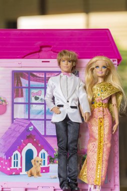 Krabi, Tayland - 5 Ekim 2017 Oyuncak Bebek Evi 'nde Barbie' ler.