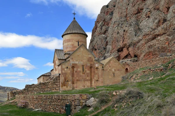 Klášter Noravank v horách Arménie. — Stock fotografie
