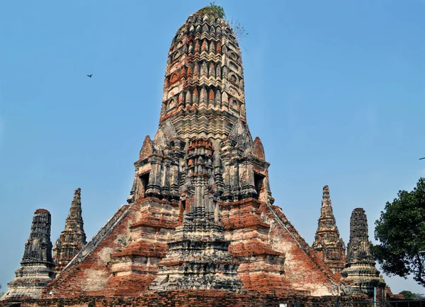 Gamle templer i Ayutthaya i Thailand . - Stock-foto