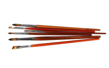 izole üzerinde beyaz boya fırçaları