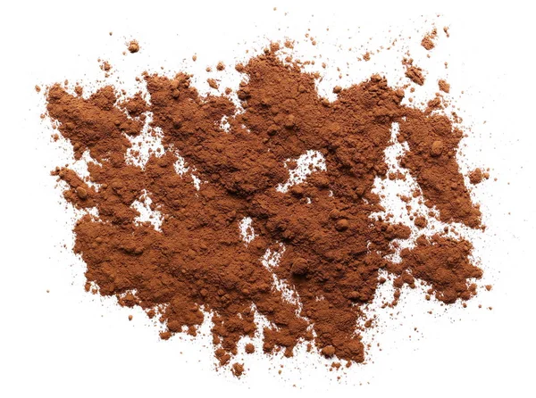 Купа какао-порошку ізольовано на білому фоні — стокове фото