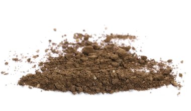 Beyaz arka plan üzerinde izole yığın toprak