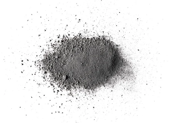 Σωρός πυρίτιδα, μαύρη σκόνη που απομονώνονται σε λευκό φόντο — Φωτογραφία Αρχείου