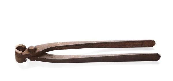 Eski paslı metal Kerpetenler, üzerinde beyaz izole — Stok fotoğraf
