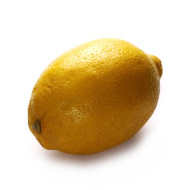 Beyaz izole sarı olgun limon