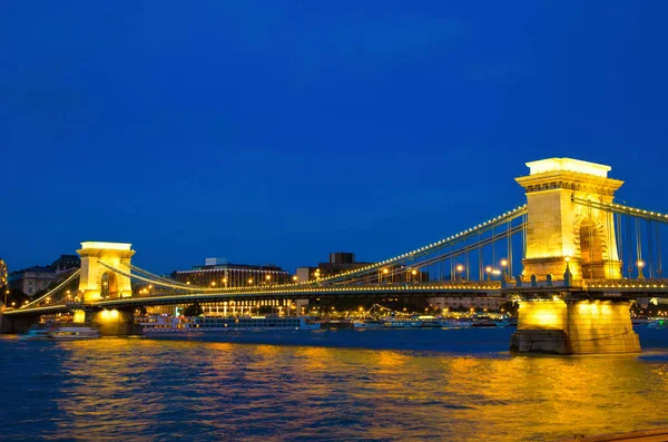 Budapeşte Köprüsü