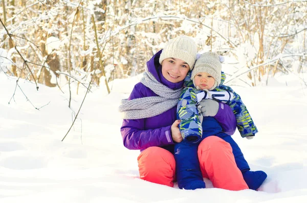 Moeder en baby — Stockfoto