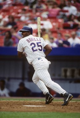Bobby Bonilla yeni uzak bir vuruş için sallanan Mets.