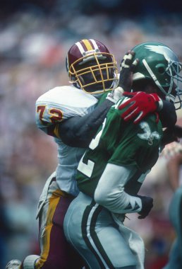Dexter Manley oyun kurucu görevden Washington Redskins için.