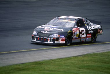  Dale Earnhardt Nascar yarışçısı.
