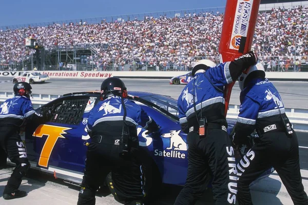 Motorista Carro Nascar Parada Poço — Fotografia de Stock