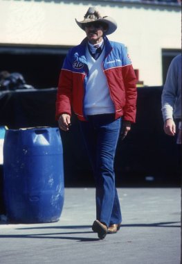 Richard Petty Nascar yarış pilotu emekli.
