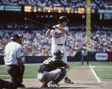 Cal Ripken Hall of Fame oyuncu Baltimore Orioles için.