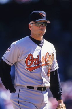 Cal Ripken rhall şöhret oyuncunun Baltimore Orioles.j için