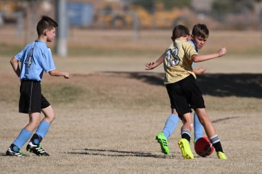 ABD 'nin güneybatısındaki 8-10 yaş arası çocuklar arasında futbol maçı var..