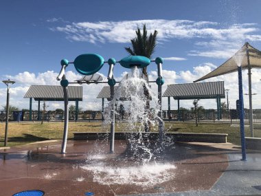Gilbert, Arizona 'da yeni açılan çocuklar için Aqua park istasyonları.