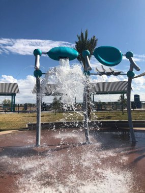 Gilbert, Arizona 'da yeni açılan çocuklar için Aqua park istasyonları.