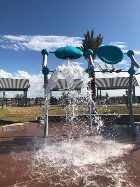 Gilbert, Arizona 'da yeni açılan çocuklar için Aqua park istasyonları.