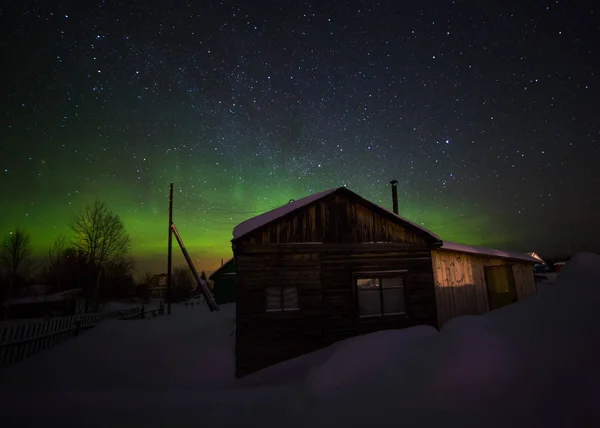 Aurora, zorza polarna, "pasori", "aurora borealis — Zdjęcie stockowe