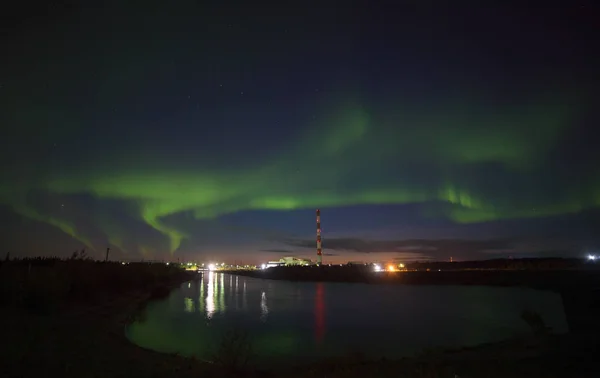 Aurora, zorza polarna, "pasori", "aurora borealis — Zdjęcie stockowe