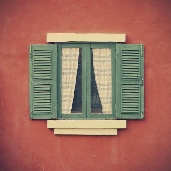 Window on cement wall — Stock Photo, Image