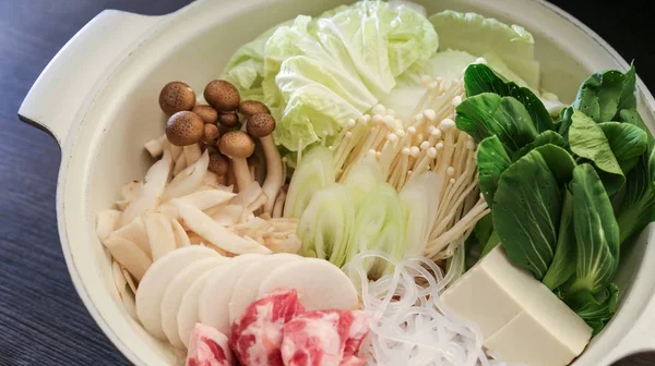 Japanse hot pot-gerechten — Stockfoto