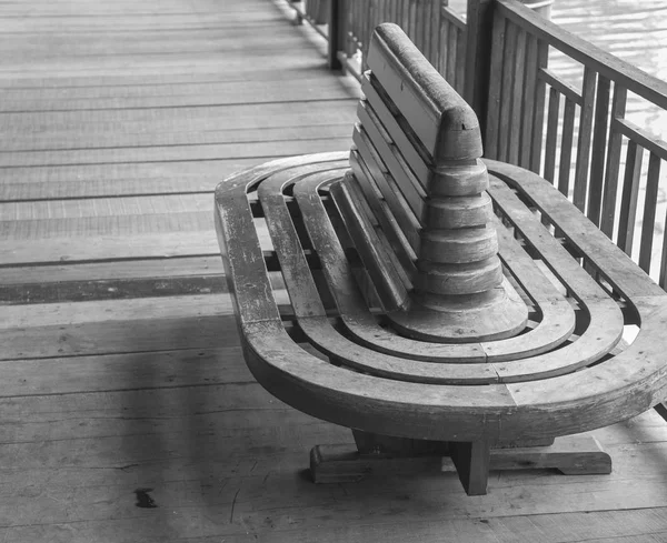 Empty old wooden chair — Stock Photo, Image