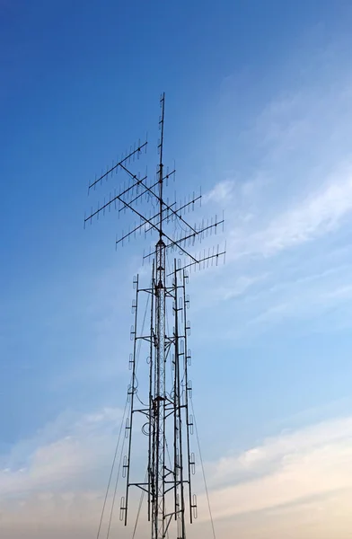 Vieille antenne de télévision — Photo