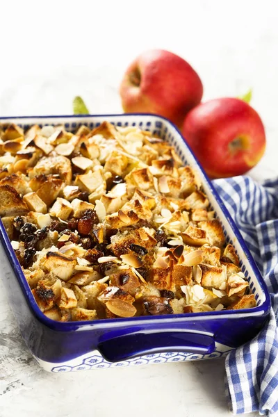 Apple and bread pudding