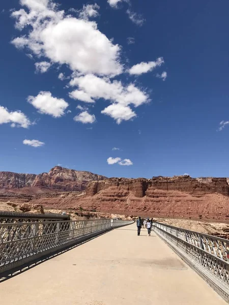 Turister Vid Navajo Bridge Marble Canyon Arizona Usa — Stockfoto