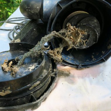 Doldurulmuş dalış fakalia pompa kirli onarmak için