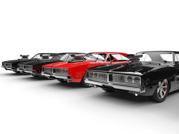 Reihe von Muscle Cars - rot sticht hervor — Stockfoto