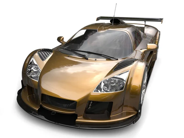 Koyu metalik sarı süper yarış arabası — Stok fotoğraf