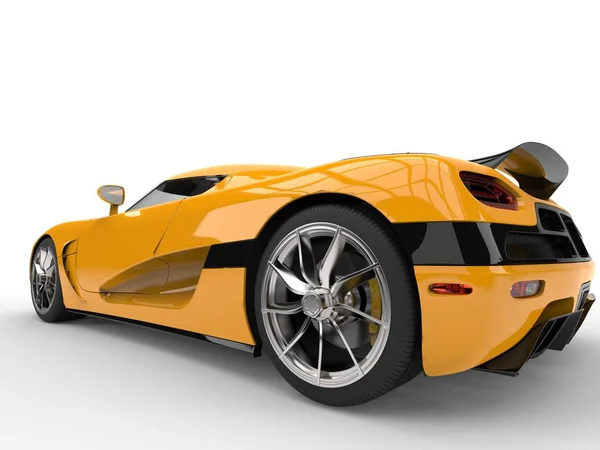 Tmavě žluté futuristické sport koncept auto — Stock fotografie