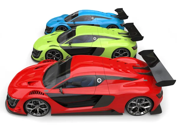 Super carros vermelhos, verdes e azuis - vista lateral — Fotografia de Stock