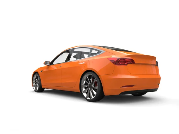 Cool moderne elektrische auto - hittegolf oranje verf - staart weergave — Stockfoto