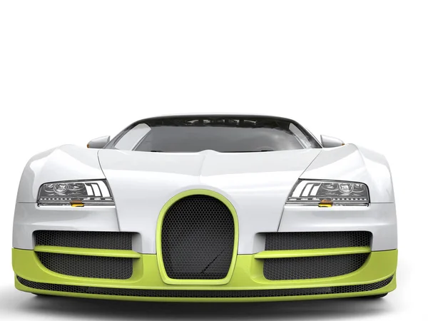 Szuper ezüst modern szuper sportkocsi zöld részletek - elölnézet — Stock Fotó