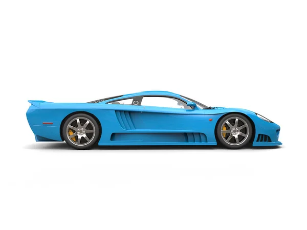 Светло-голубой современный супергоночный автомобиль - вид сбоку — стоковое фото