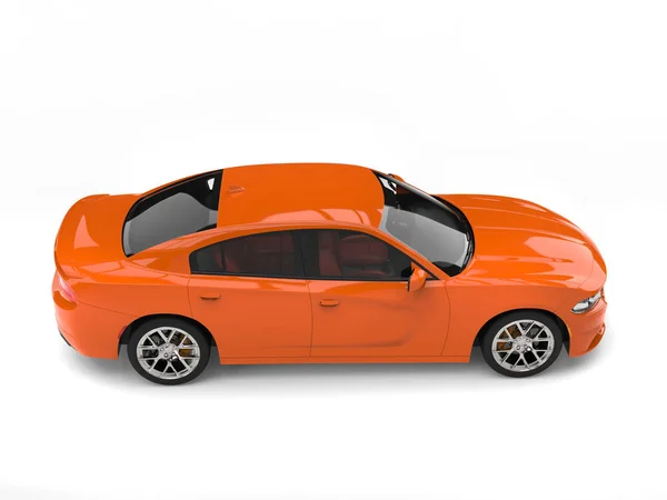コーラル オレンジ近代的な高速な都市車 真上方向に側ビュー — ストック写真