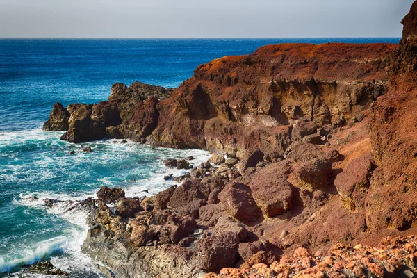 Sziklás táj, a Lanzarote-szigeten — Stock Fotó