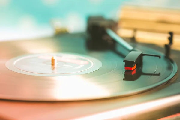 Old antique record player — Stock Photo, Image