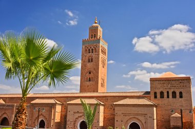Marakeş 'in güneybatısındaki Koutoubia Camii.
