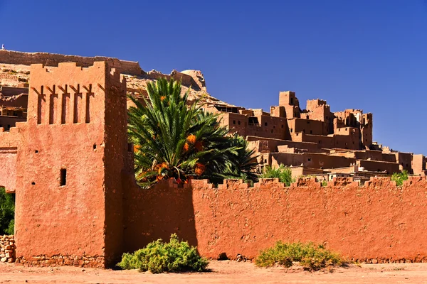 Аит-Бенхадду, древнее укрепление, недалеко от города Варзазазат — стоковое фото