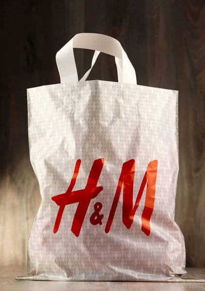 Original H&M plastic shopping bag — Stock Photo, Image