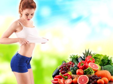 Dengeli beslenme ham organik sebze ve meyve dayalı