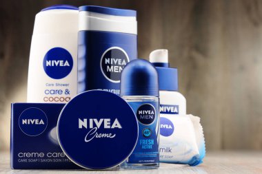 Nivea ürünleri krem ve sabun da dahil olmak üzere çeşitli
