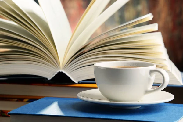 作文与书和杯咖啡 — 图库照片