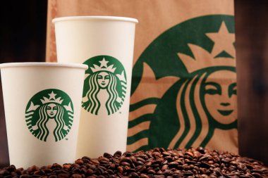 Starbucks kahve ile kompozisyon