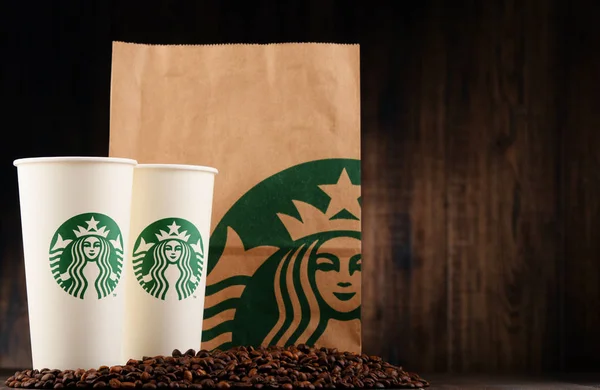 Csésze Starbucks kávé összetétele — Stock Fotó