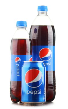 Şişe ve gazlı alkolsüz içecek Pepsi konservesi